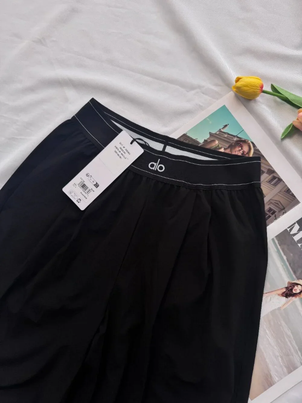 NWT 😘💛 ALO Yoga Women's Suit Up Trouser Classic Black,Straight legs,Casual